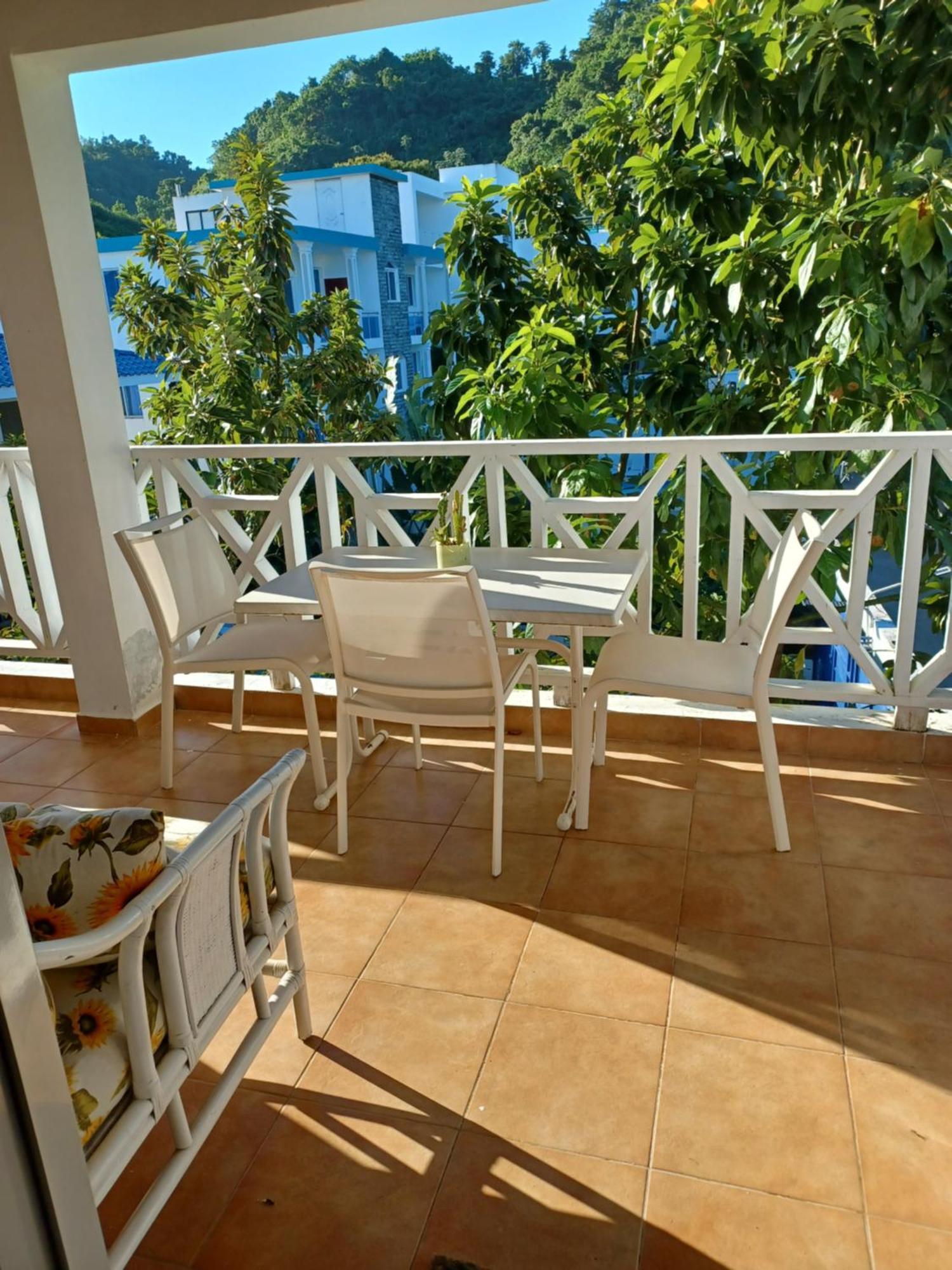 Dona Mayra Aparta Hotel Las Terrenas Chambre photo